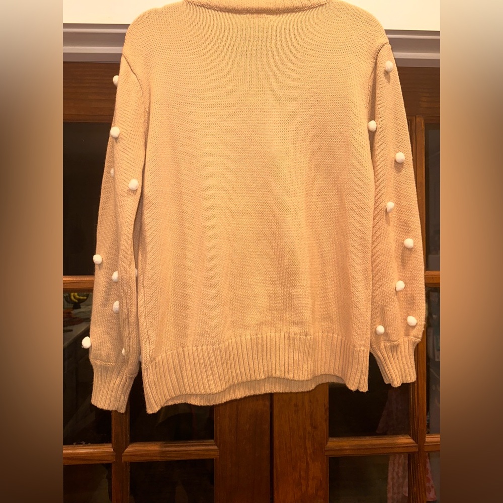 EUC Pink Lily Women's Size Medium Beige Sweater with White Pom Pom Accents - Picture 5 of 9